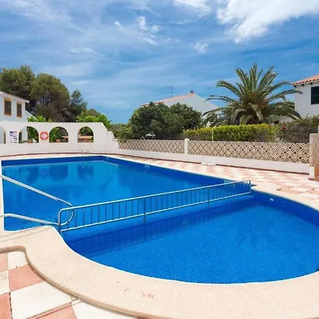 Family In Ciutadella * קאלאן בוש