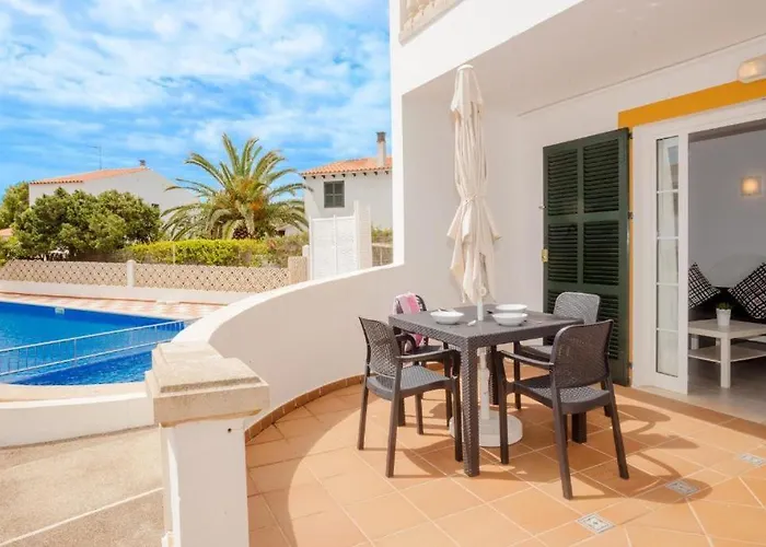 Family In Ciutadella Apartmán